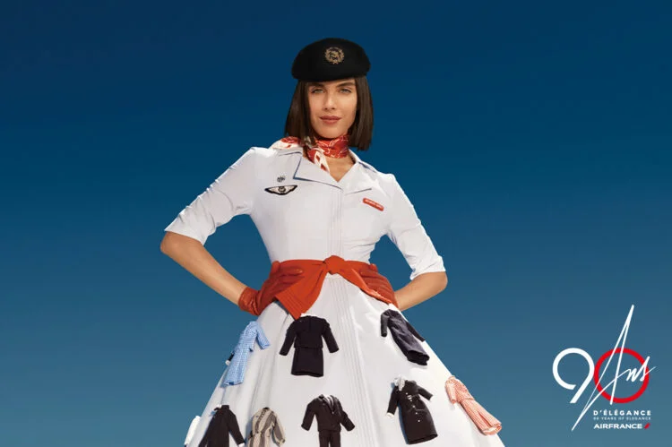 エールフランス航空 - 90周年記念ドレスの展示